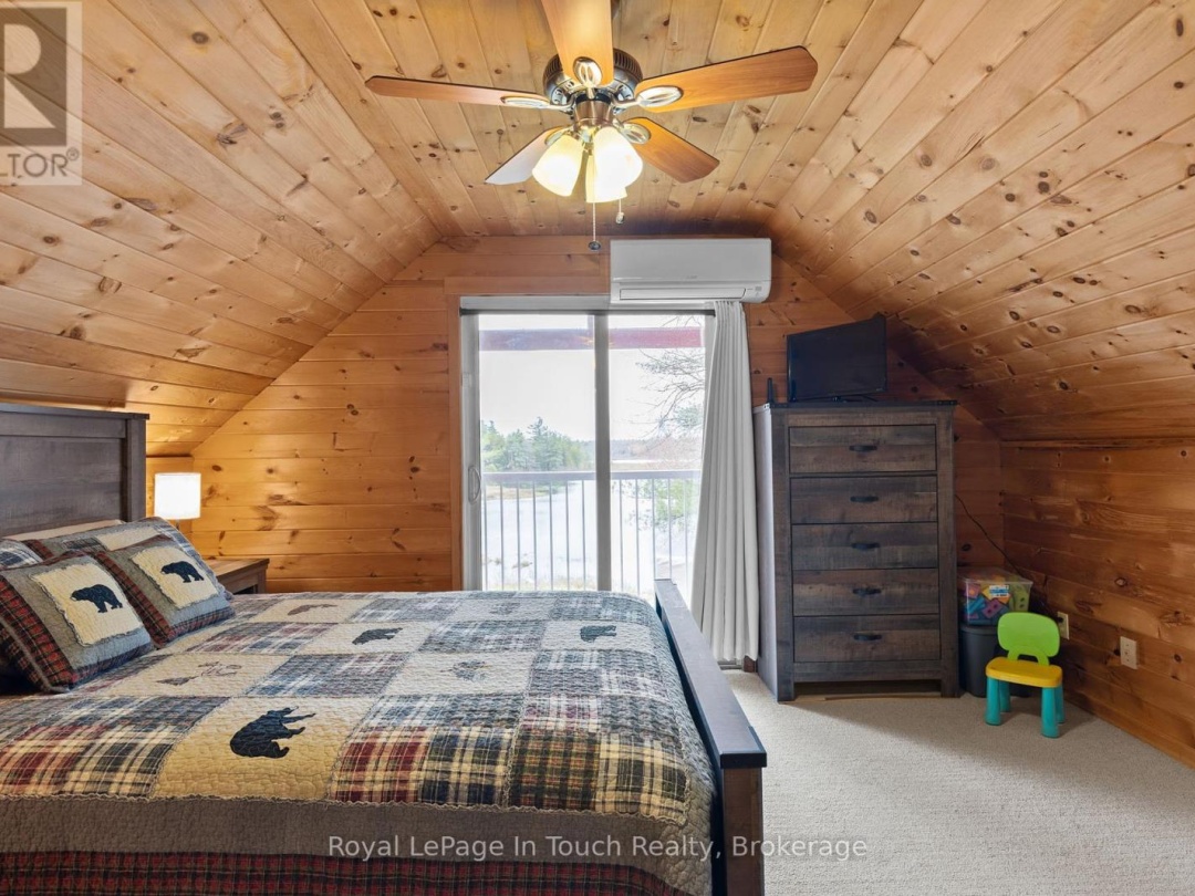 1472 Otter Point Road, Gloucester Pool