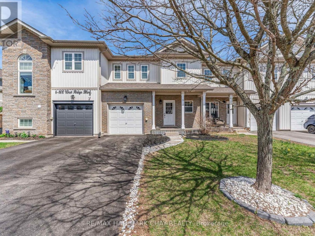 5 800 West Ridge Boulevard, Orillia
