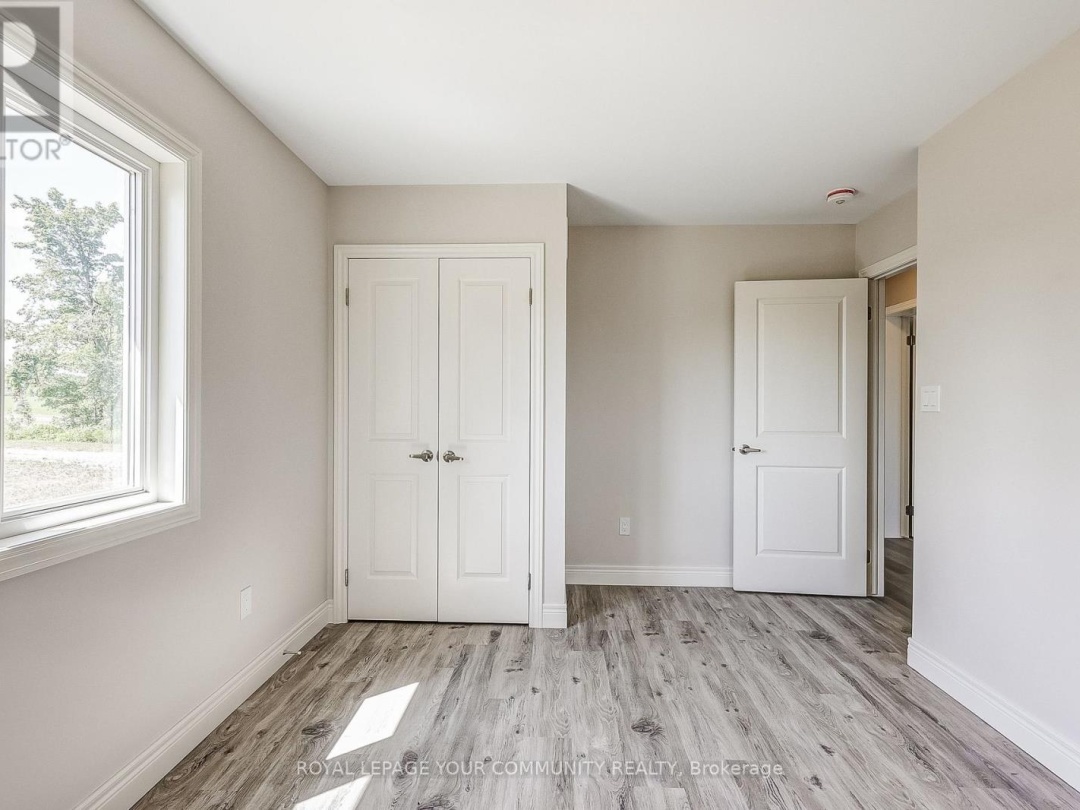 371 LINDEN VALLEY ROAD, 