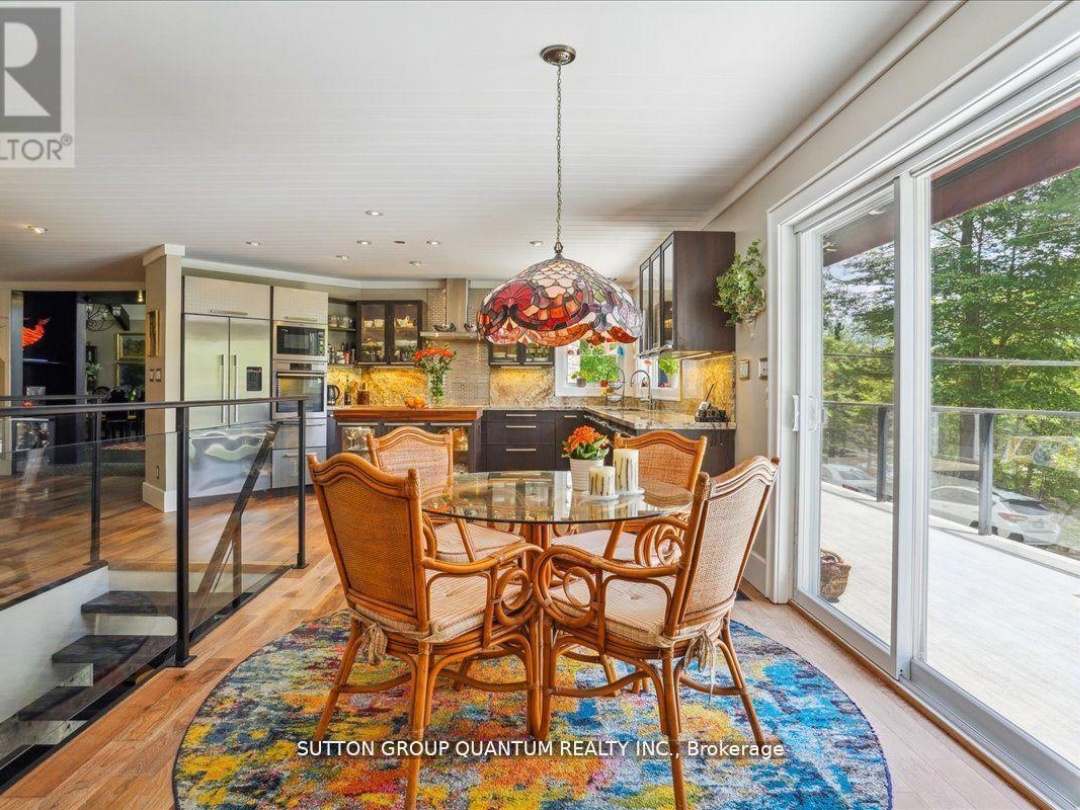 167 Santas Village Road, Muskoka River