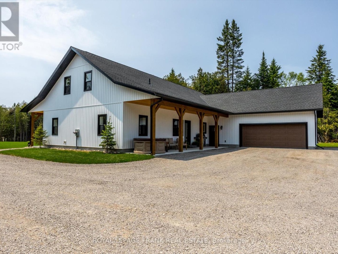 652 County Road 49, Trent Lakes