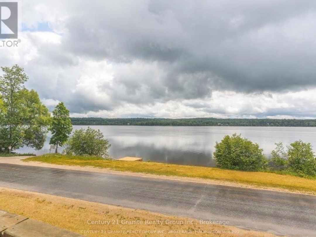 1359 Green Lake Road, Green Lake