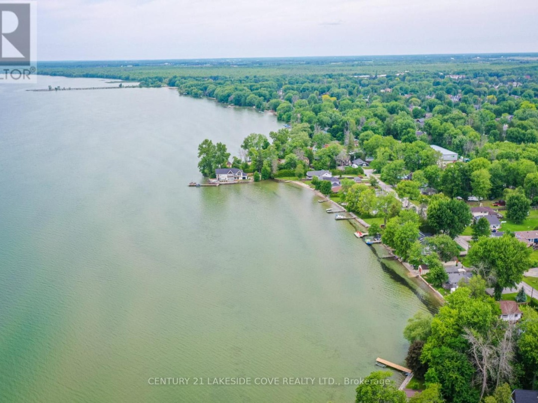 2730 Lone Birch Trail N, Lake Simcoe
