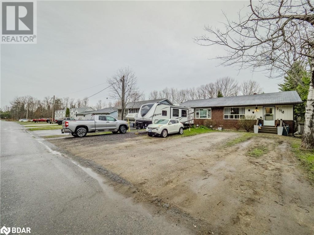 184 Fernwood Drive, Gravenhurst