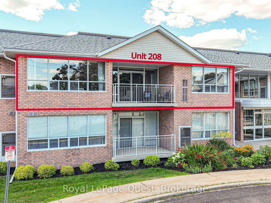 208 - 20 MUSEUM DRIVE, 