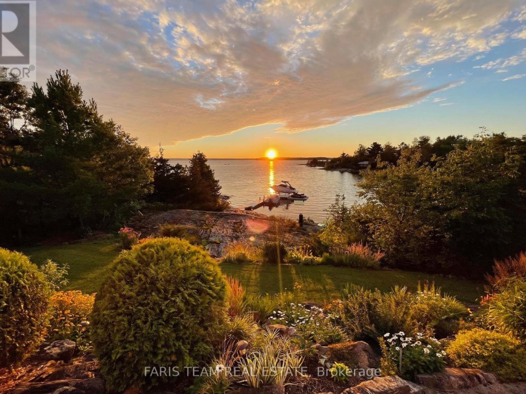 70 Kamenni Bay Road, Georgian Bay