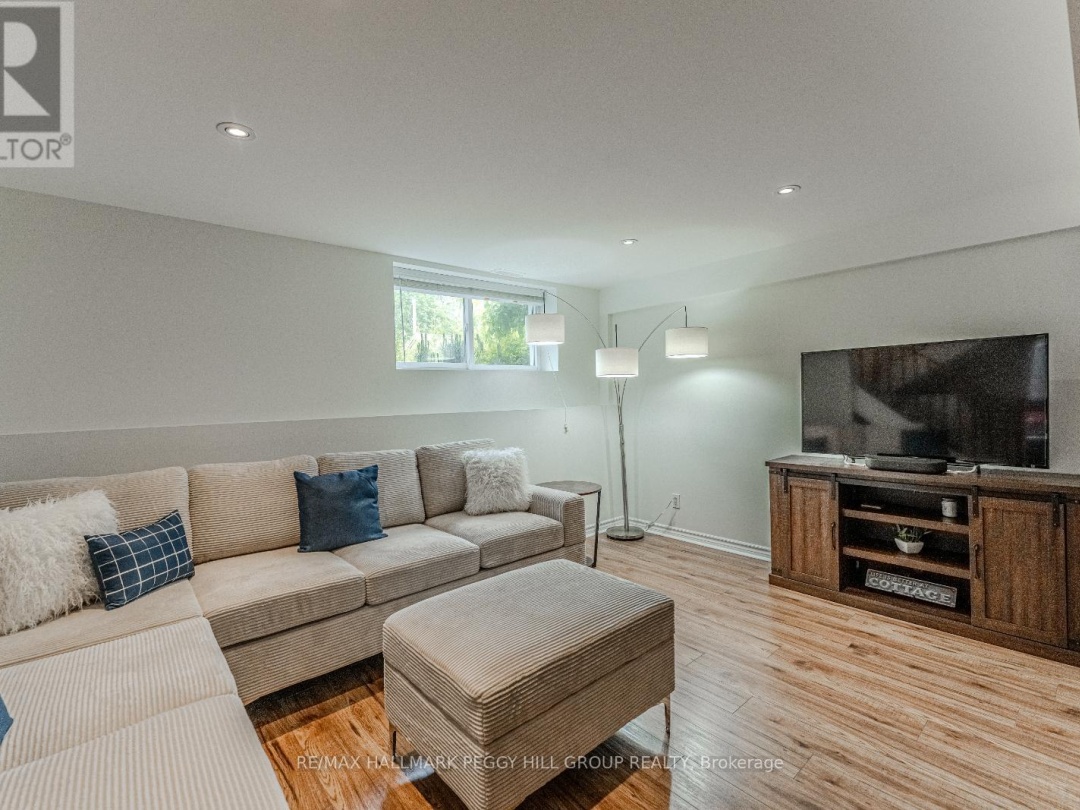 1663 PENINSULA POINT ROAD, 