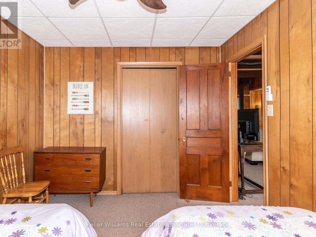 Unit 2 1200 North Shore Drive, Gull Lake