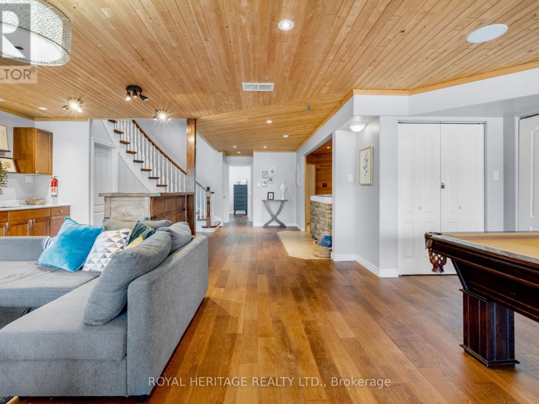 34 Hills Road, Pigeon Lake