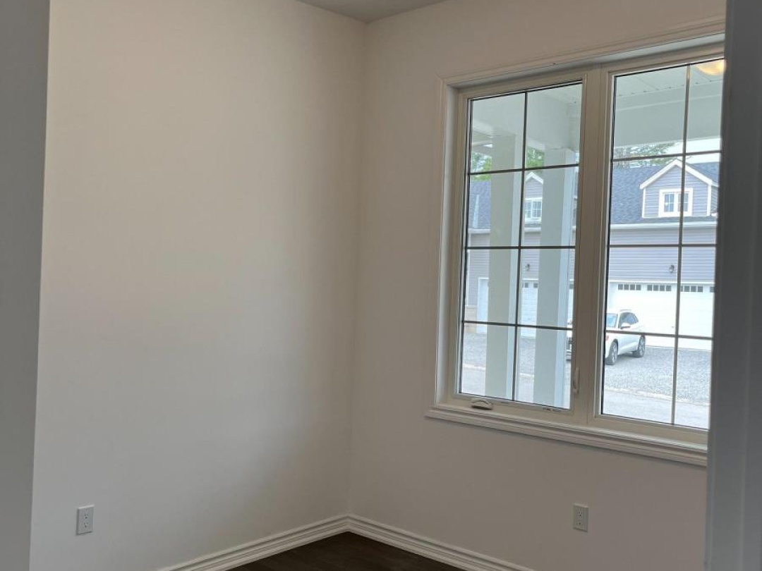5 TURNBERRY COURT, 