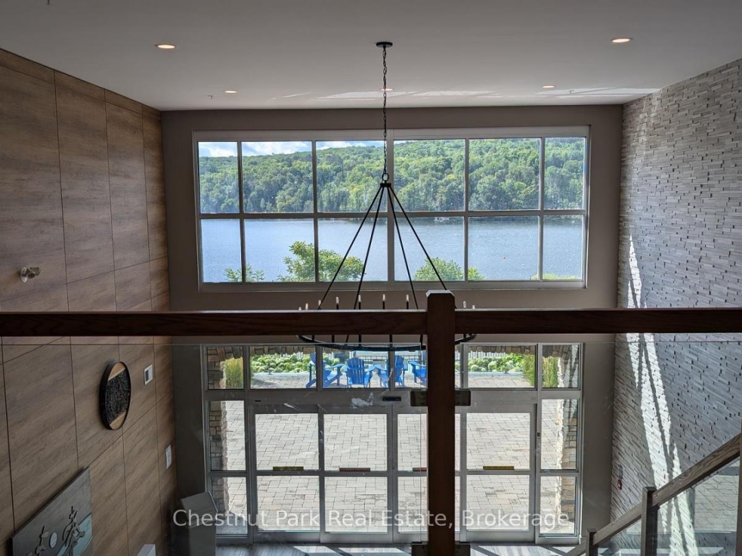 316 25 Pen Lake Point Road, Peninsula Lake