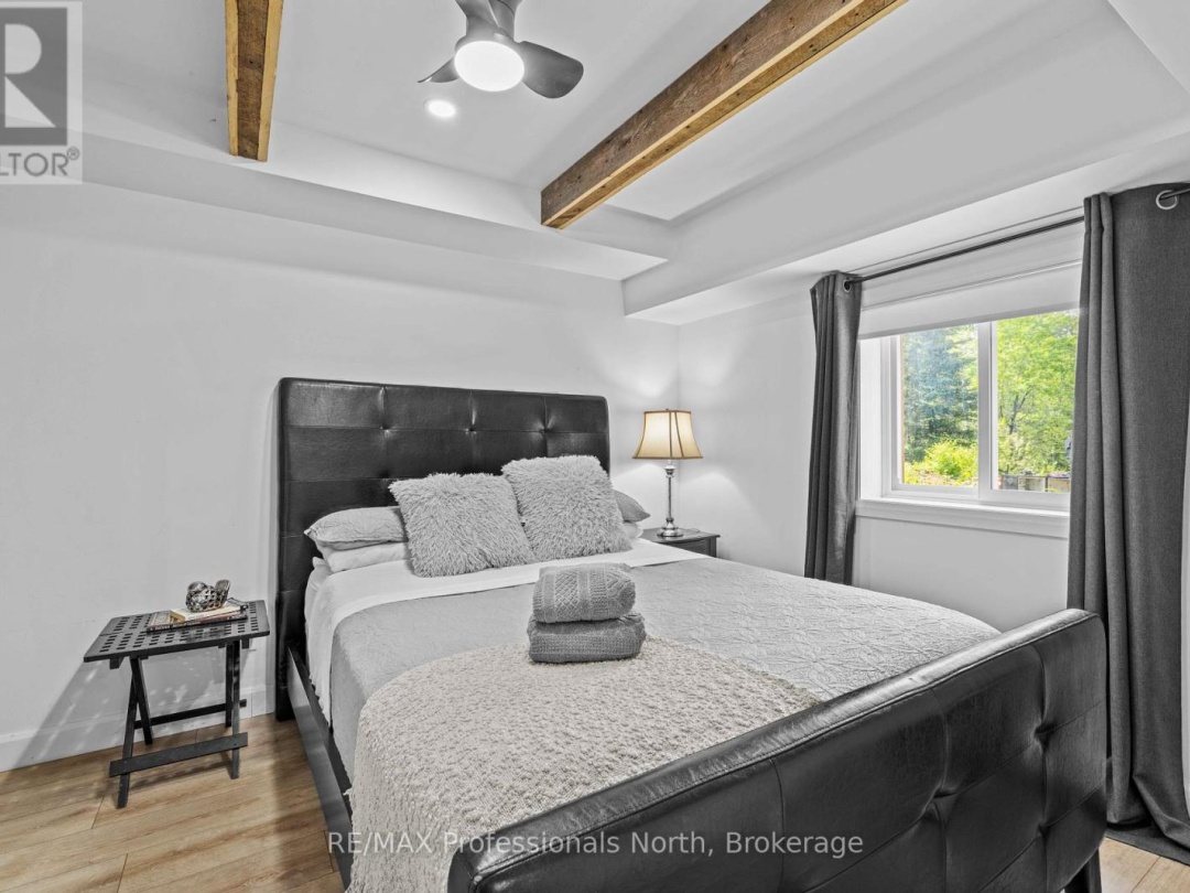1009 SUMMERVILLE ROAD, 