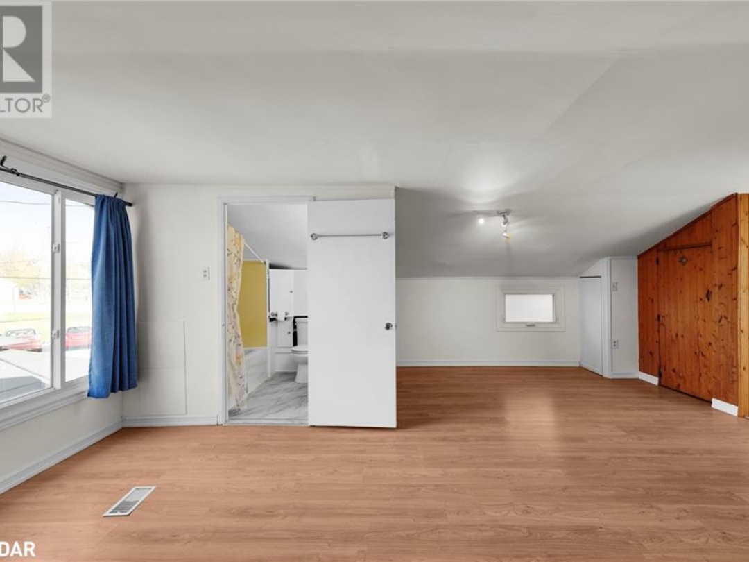 3 COURTLAND Street, 