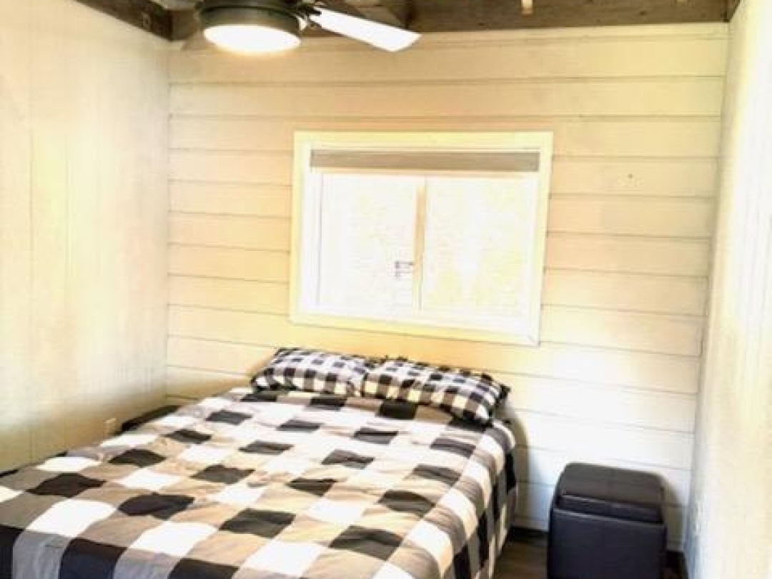 1019 Osler Lane, Gull Lake