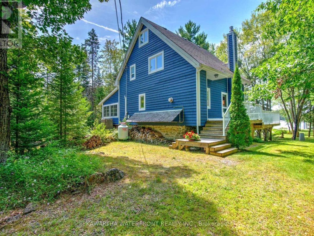 11 Woodworth Drive, Four Mile Lake