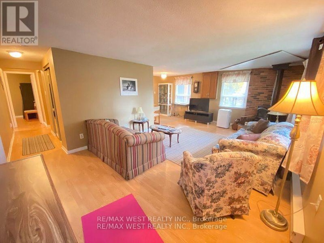 2763 Maple Trail, Ramara