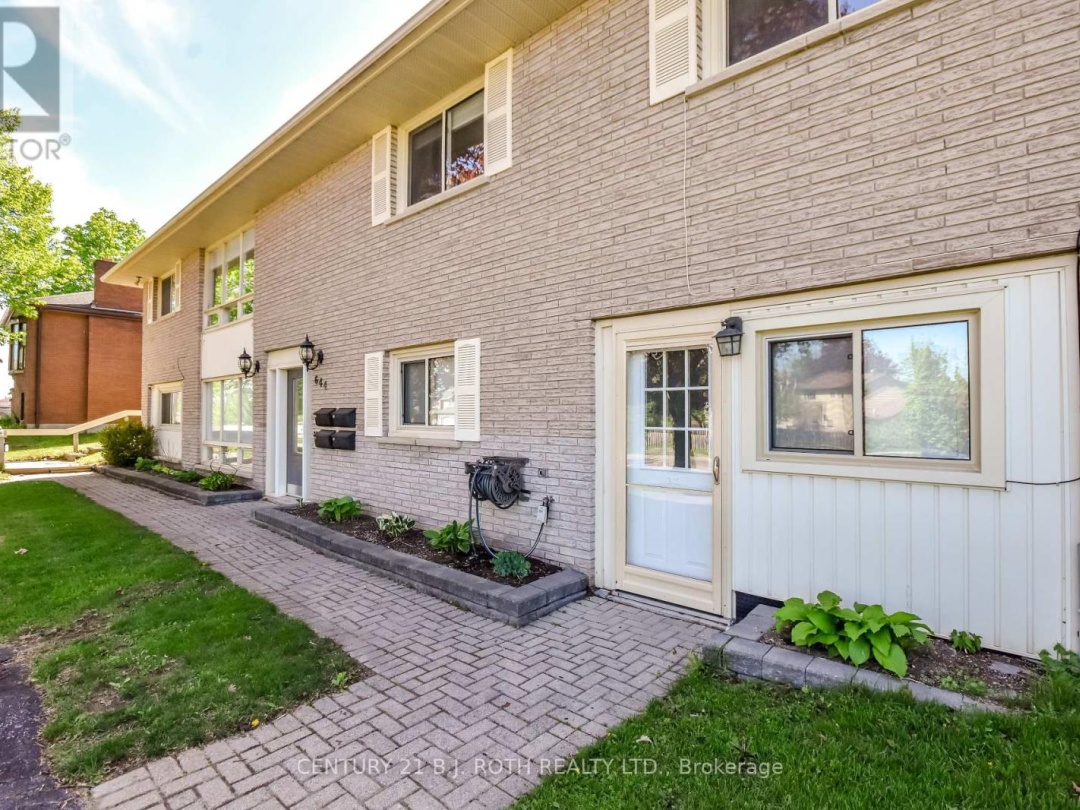 644 MISSISSAGA STREET W, 
