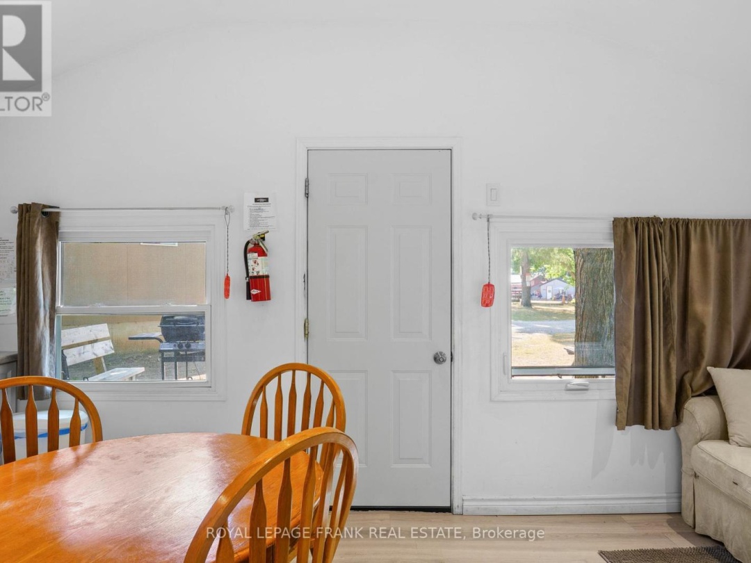 8 - 230-232 LAKE DALRYMPLE ROAD, 