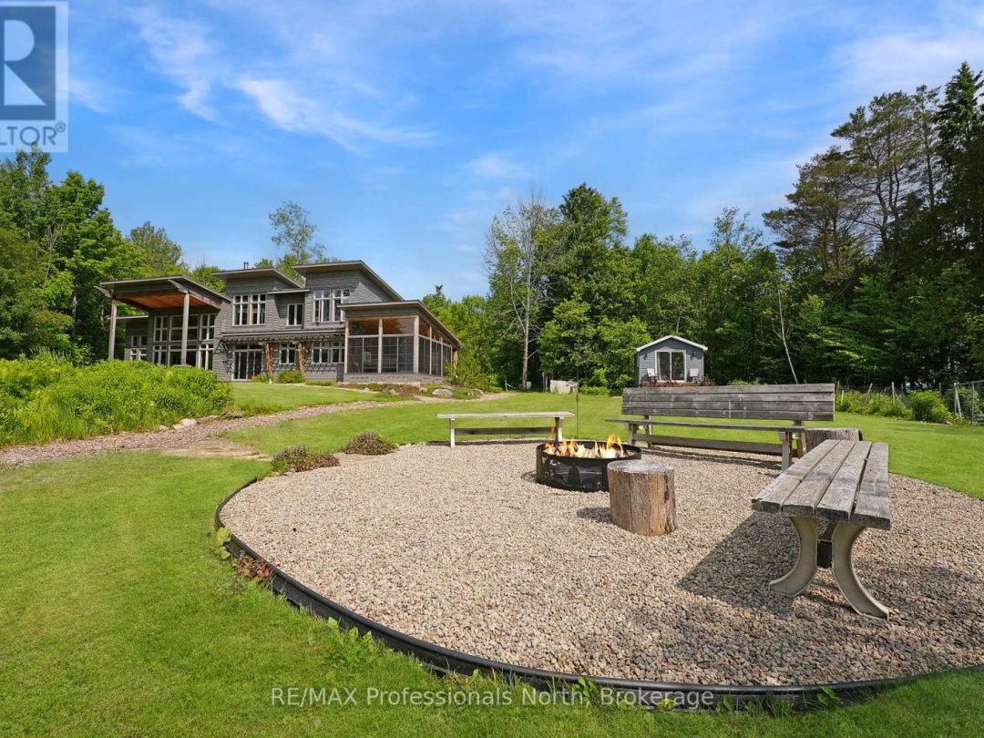 1049 TWIN ROCKS LANE, 
