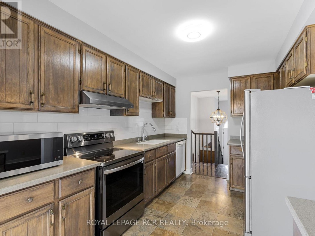 80 Woodside Drive, Orillia