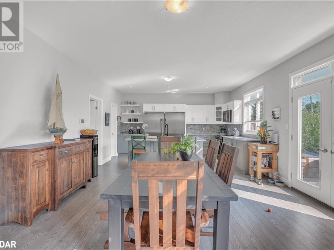5 CHARLIE RAWSON BOULEVARD Boulevard, 