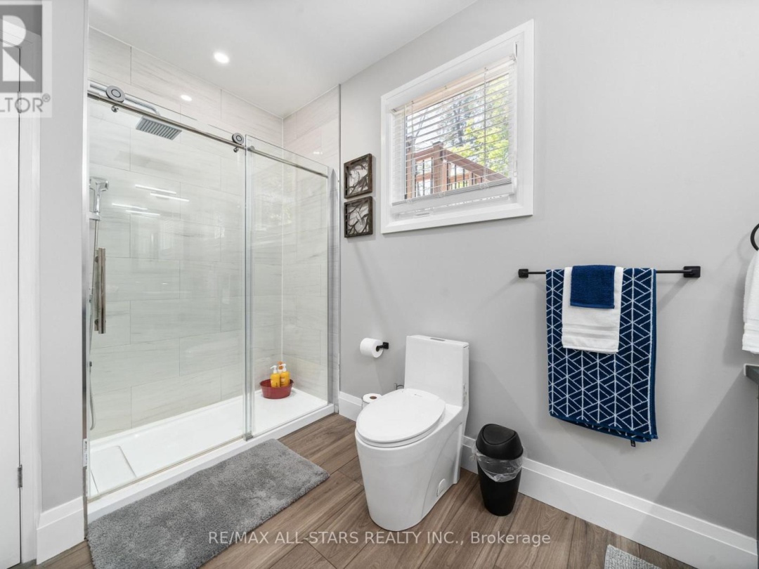 15 BERRY LANE, 