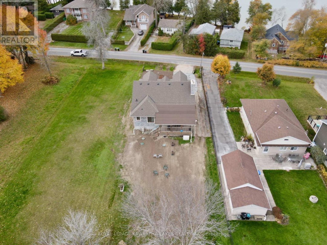 2501 Lakeshore Drive, Lake Simcoe