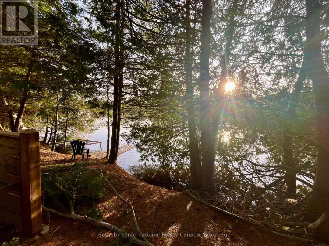 49 Southbank Drive, Lake Muskoka