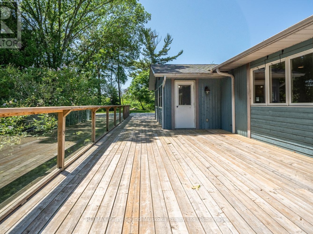 9 ADDIE STREET, 