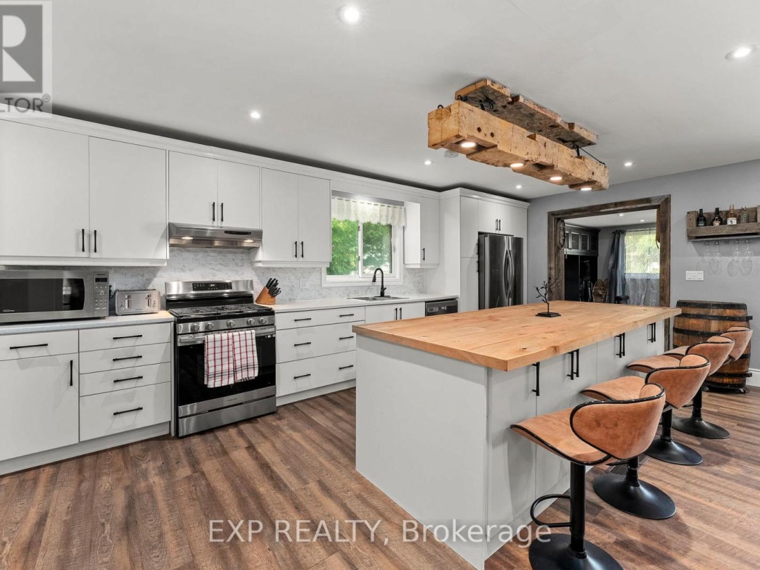 24115 THORAH PARK BOULEVARD, 