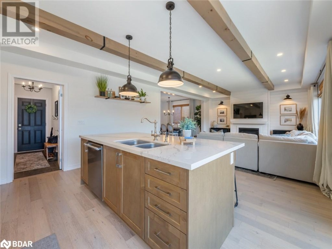 3007 Annalysse Drive Drive, Orillia