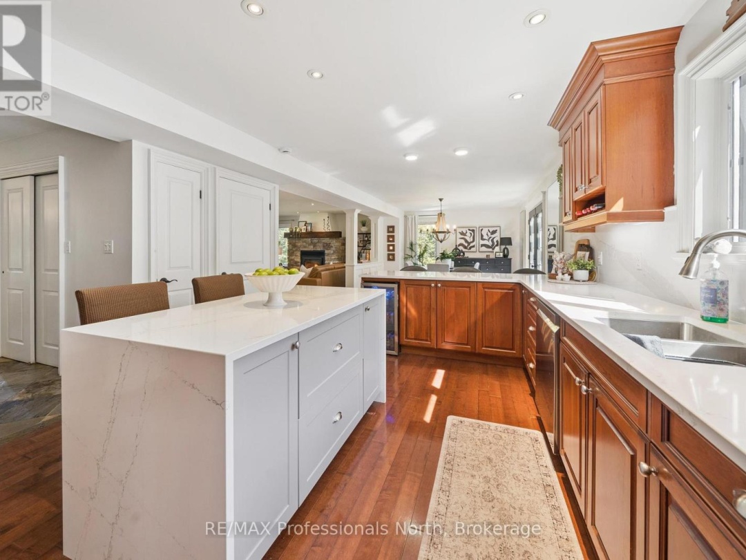 23 THOMAS CRESCENT, 