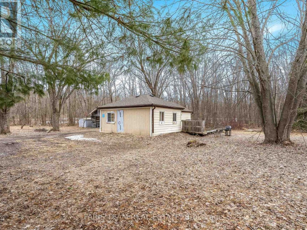 4076 Airport Road, Ramara