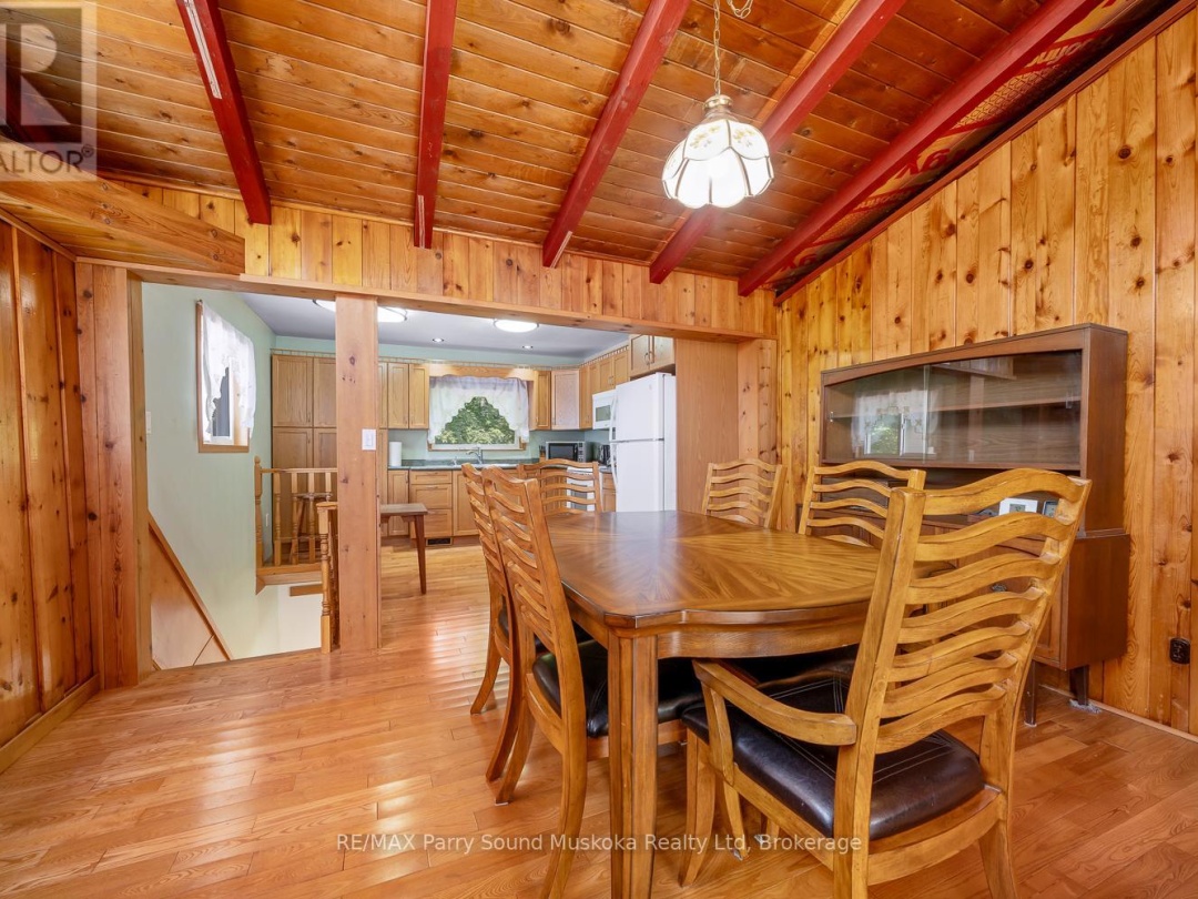 124 PINEWOOD ROAD, 