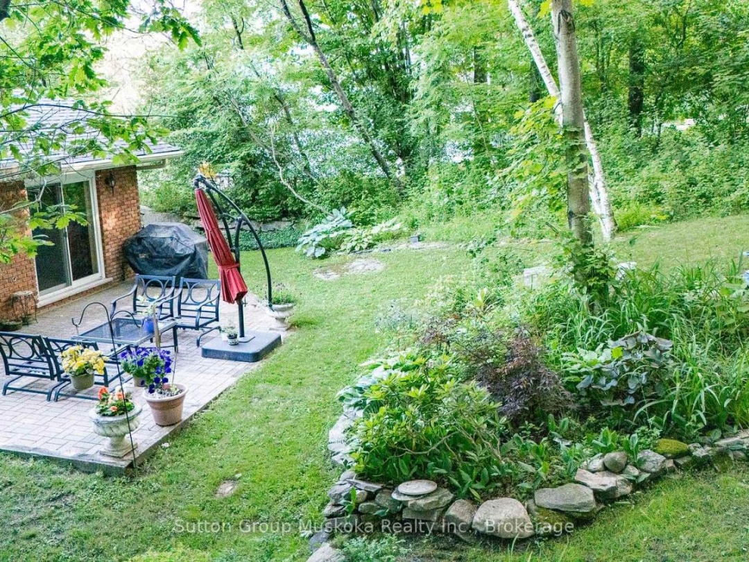 12 SILVER OAKS CRESCENT, 