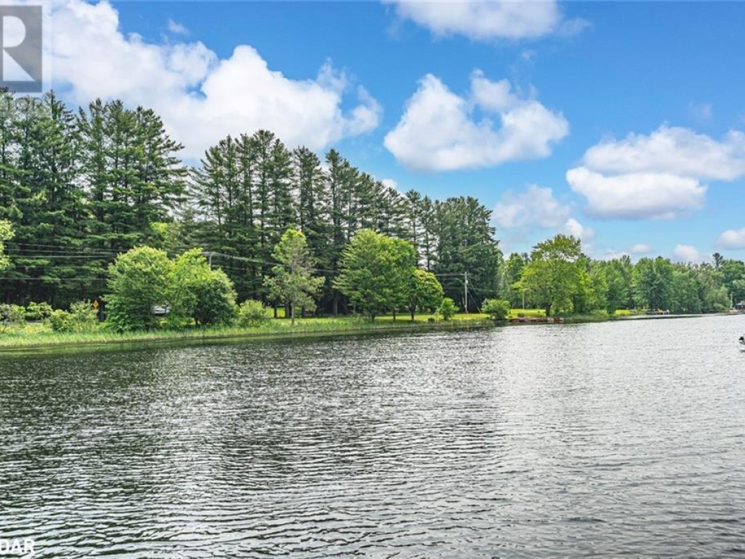 1663 PENINSULA POINT Road, 