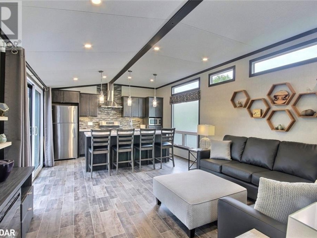 3500 LAUDERDALE PT Crescent Unit# 31, 