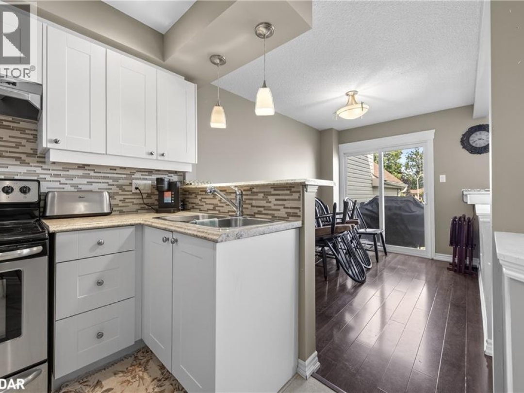 12 LANKIN Boulevard Unit# 36, 