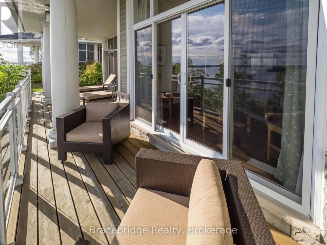 1869 MUSKOKA RD 118 W HIGHWAY, 