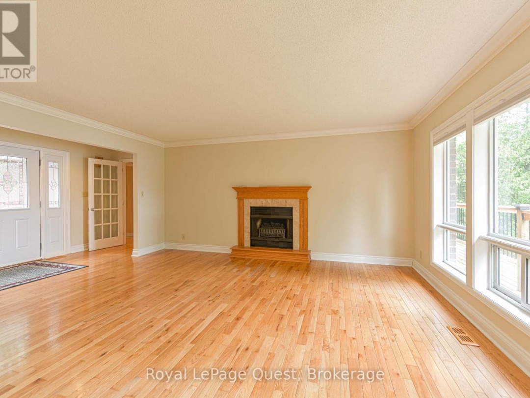 27 HEYDEN AVENUE, 