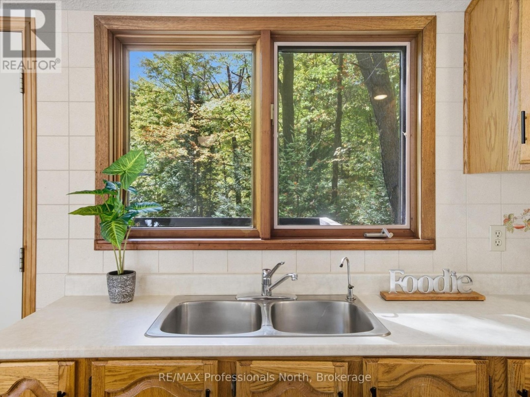 293 OTTER LAKE ROAD, 