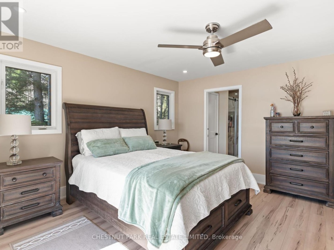 1168 Curry Road, Haliburton Lake