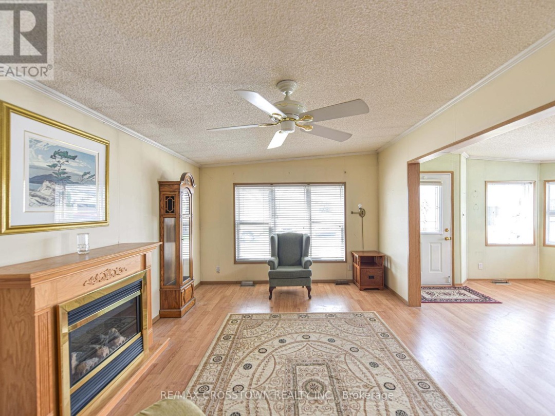 4101 Wesley Street, Severn