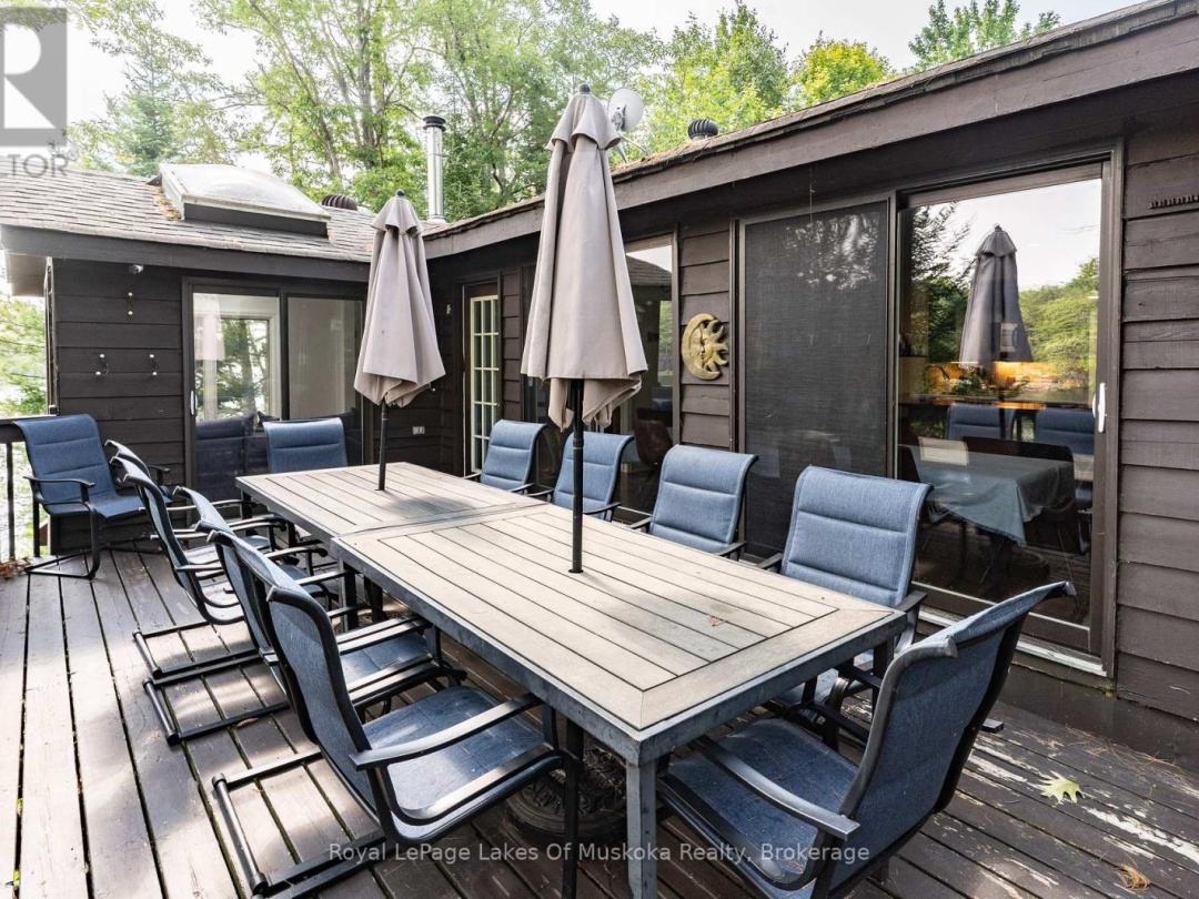 51 PINETREE ROAD, 