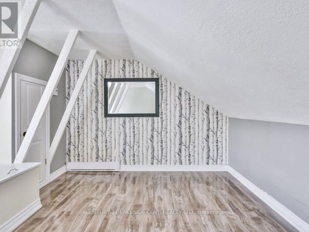 UNIT 12 - 81 LAGUNA PARKWAY N, 