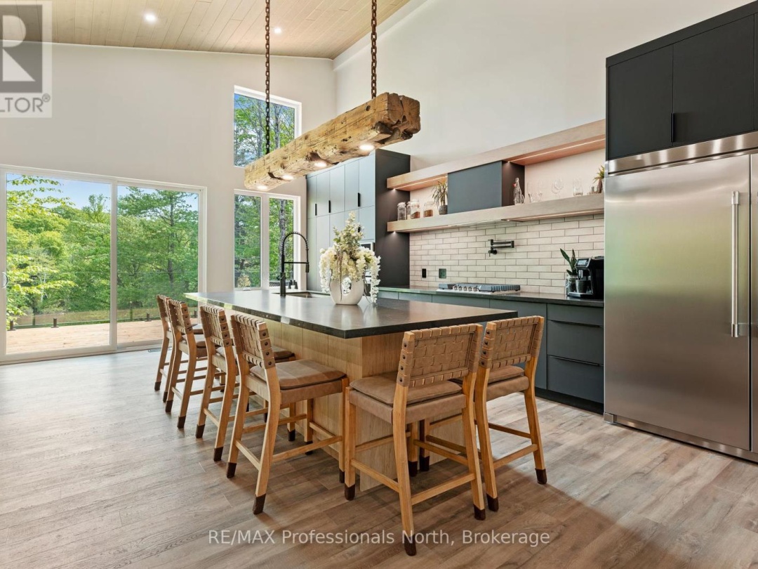 1063 Mink Road, Long Lake