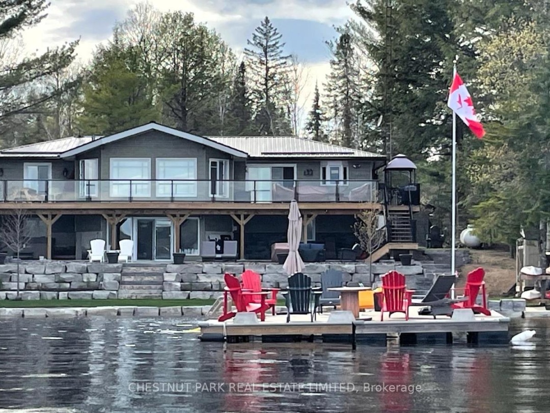 1168 Curry Road, Haliburton Lake