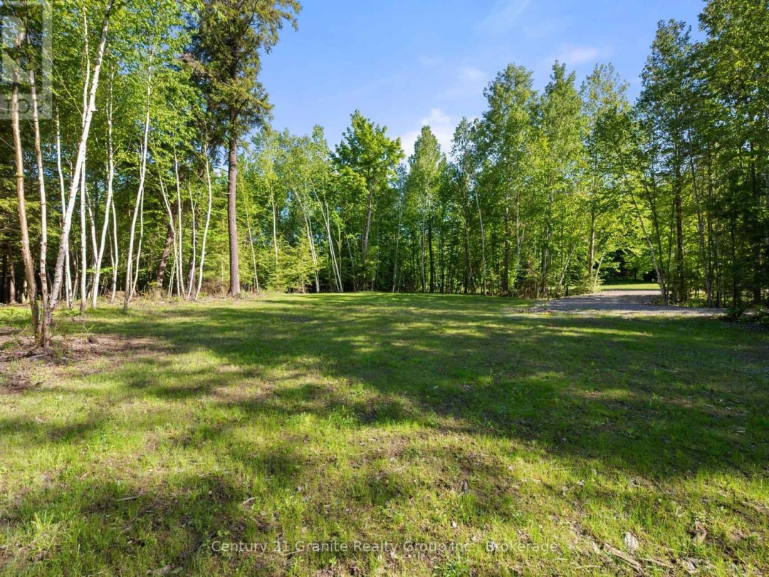 1042 Suburban Court, Gull Lake