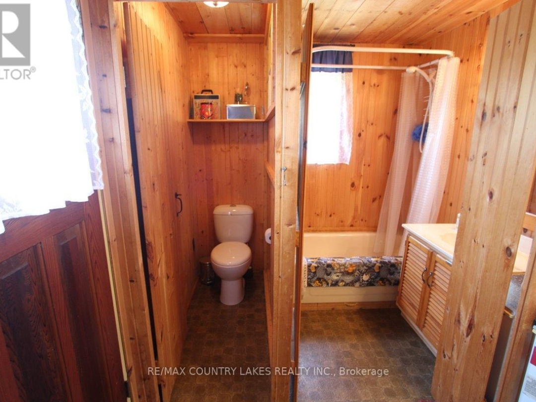 B40854 SOUTH HARBOUR THORAH ISLAND LANE, 