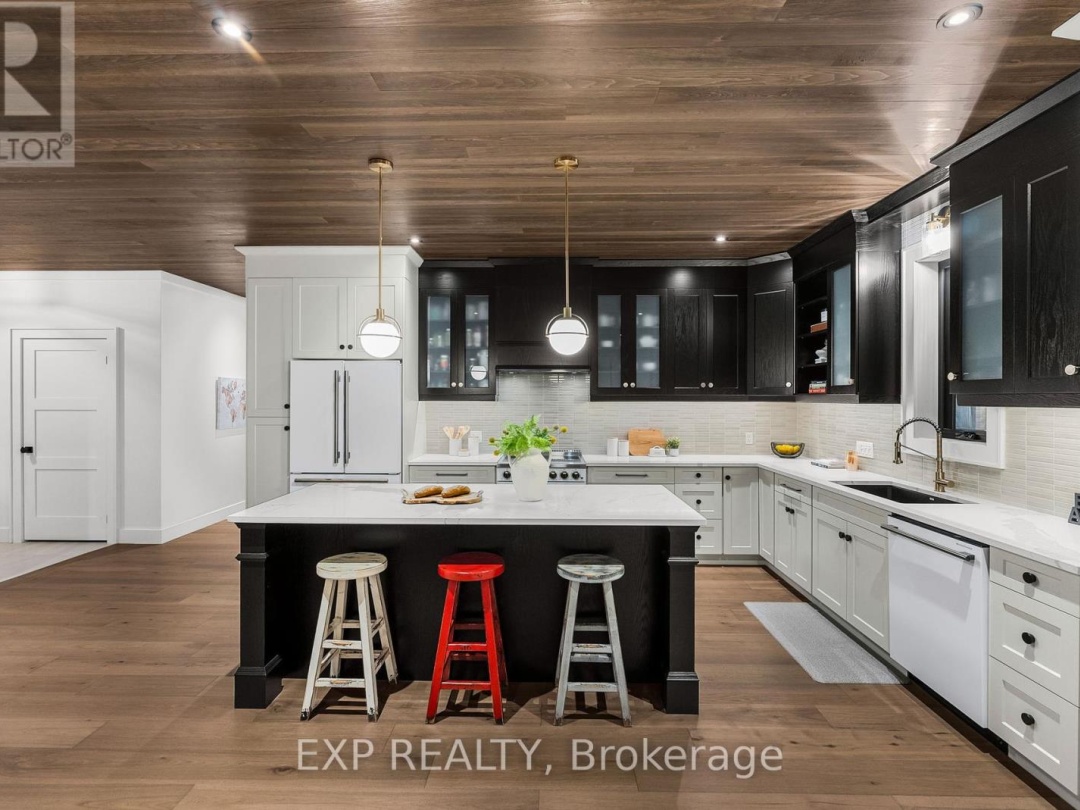 50 FAIRLIGHT GLEN CRESCENT, 